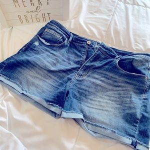 Levi Jean stretch shorts